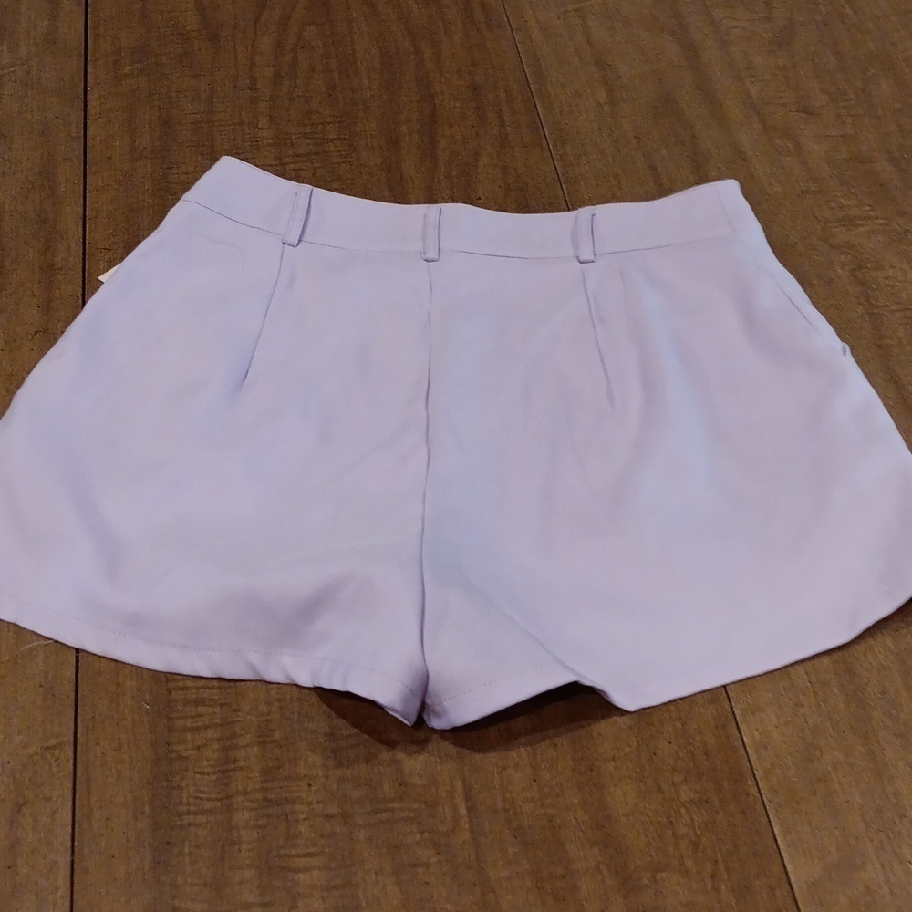 MISSGUIDED  shorts. Size 4 - Picture 6 of 6